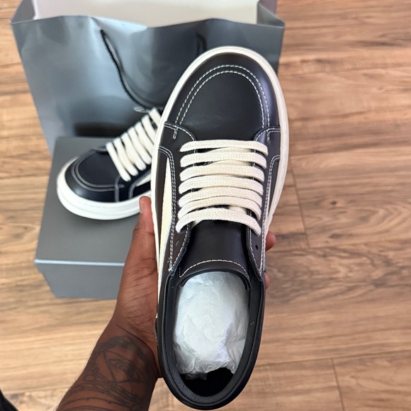 Rick Owens Leather Sneakers - Picture 4 of 5